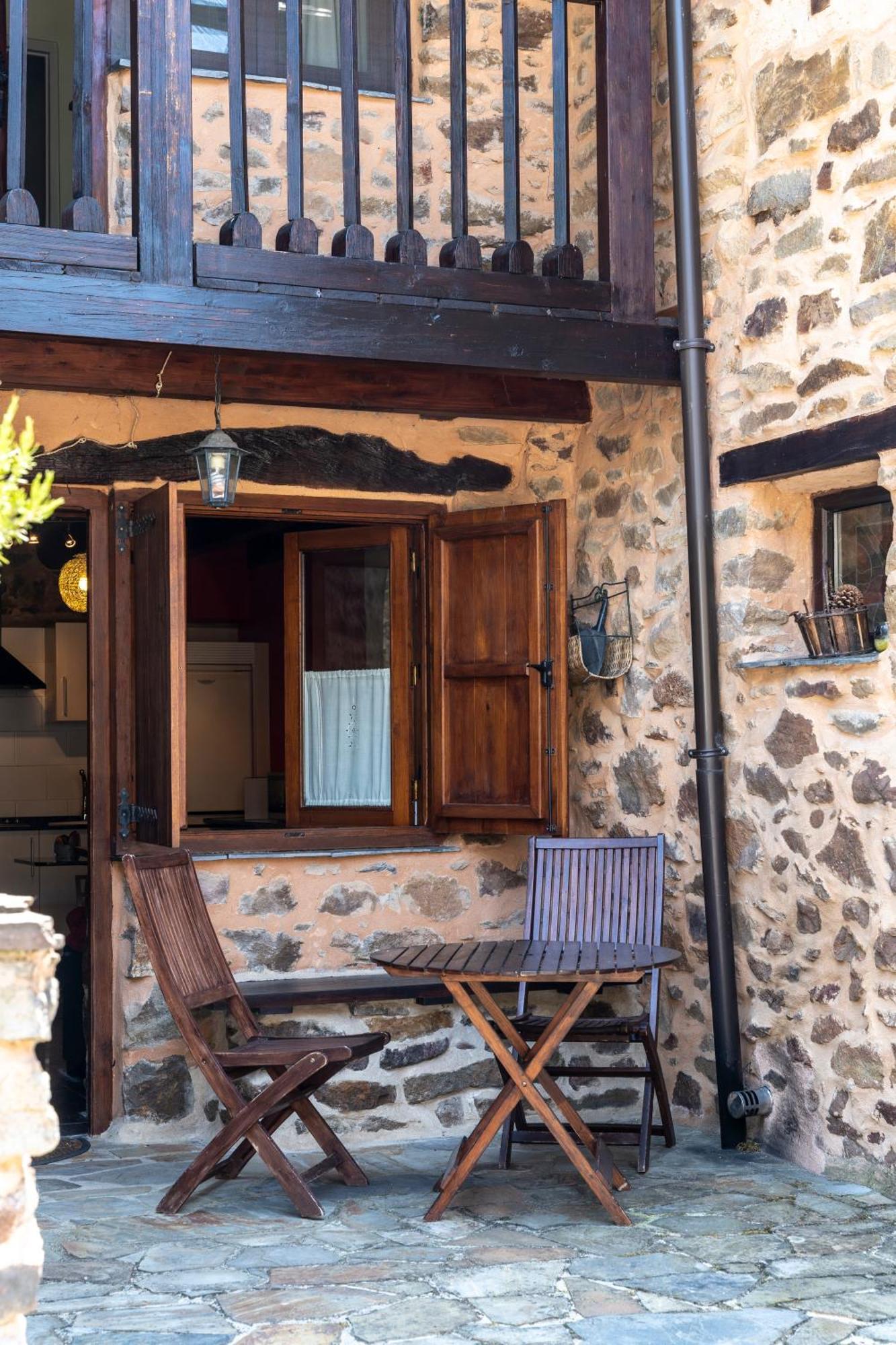 Casa De Turismo Rural Sardom3 Бембибре Экстерьер фото